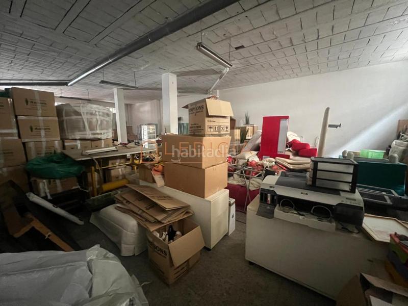 Foto 408f40b8-fe88-4638-9e3a-8e787470de9c. Local comercial en O Castro Vigo