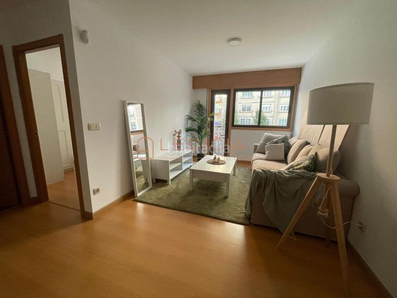 Foto 6b7ebcdb-eccf-4ca3-8cbf-d6b25a90e9f0. Rent flat with heating in Fátima Vigo
