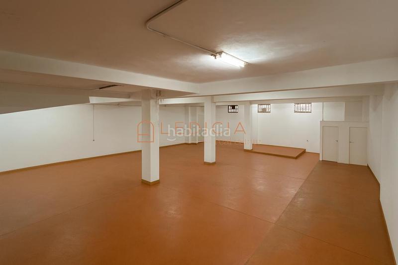 Foto 6a4dd1a1-46fe-42e5-b647-8851e214f102. Local comercial en oporto 24 en Centro - Areal Vigo