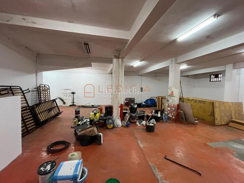 Foto c0b05726-2fc4-4a85-a7ce-f9de878fa71f. Local comercial en oporto 24 en Centro - Areal Vigo