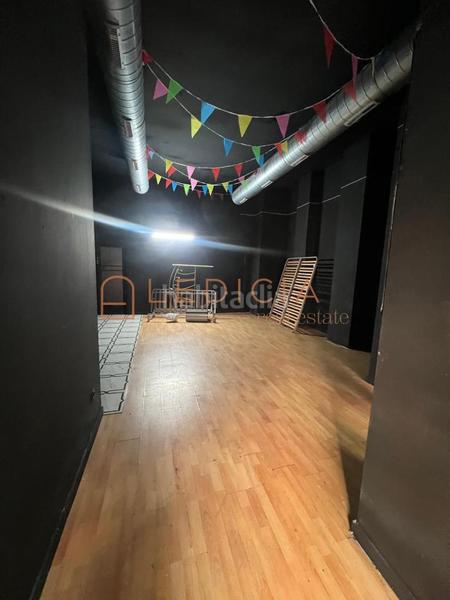 Foto eefcdb0e-54b7-48f2-af46-59b4b4da9bef. Alquiler local comercial en Centro - Areal Vigo