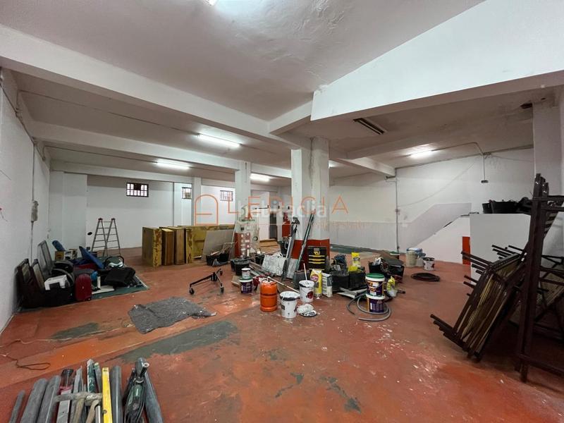 Foto d2dd20b8-61e5-4754-a31b-26fc3f614a7f. Alquiler local comercial en oporto 24 en Centro - Areal Vigo