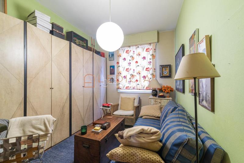 Foto 8571e30f-fb65-4fab-be3f-a5008f29acbc. Pis a Camelias - Pi y Margall Vigo