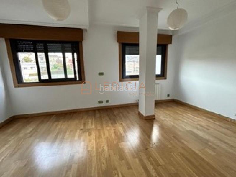 Foto 5a18ea8e-5100-4a11-a00c-1acee39f0b47. Studio avec chauffage parking dans travesía de Vigo - san xoán Vigo