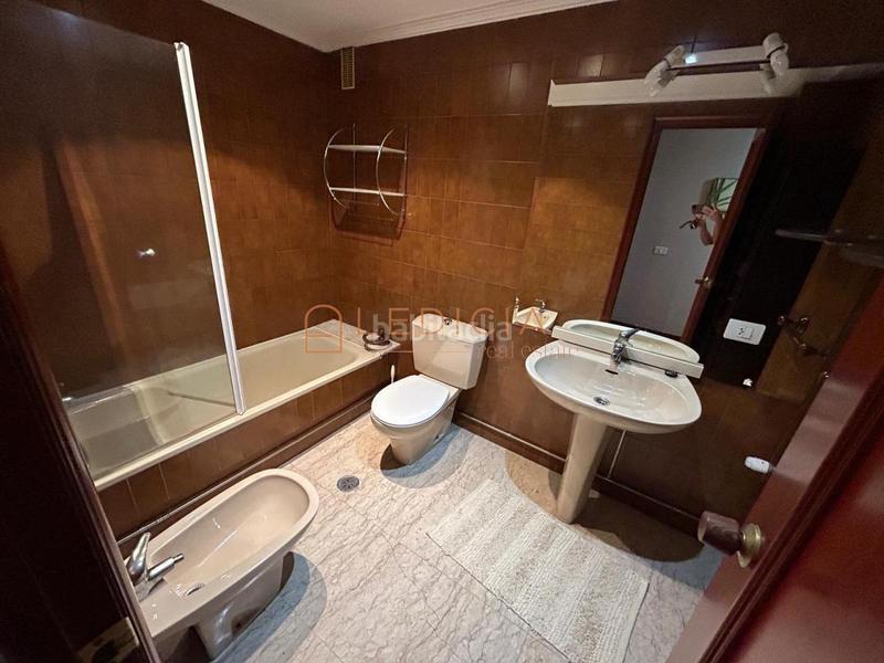 Foto be4f0580-d2be-435f-8698-68fc0dfdfec7. Affitto appartamento con riscaldamento parcheggio in Vigo