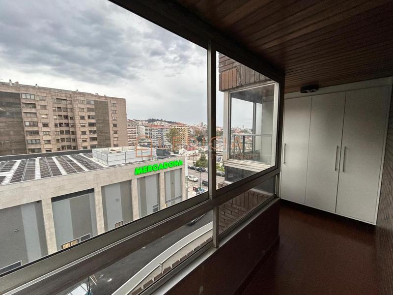 Foto 64f3cb64-0781-4bbd-a6ba-6366da1a0970. Location appartement avec chauffage parking dans Centro - Areal Vigo