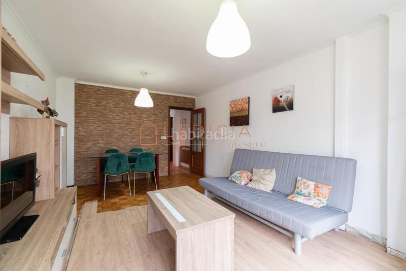 Foto 115c167b-4849-4f8a-b1ed-348896ec0037. Pis amb calefacció aparcament a Centro - Areal Vigo