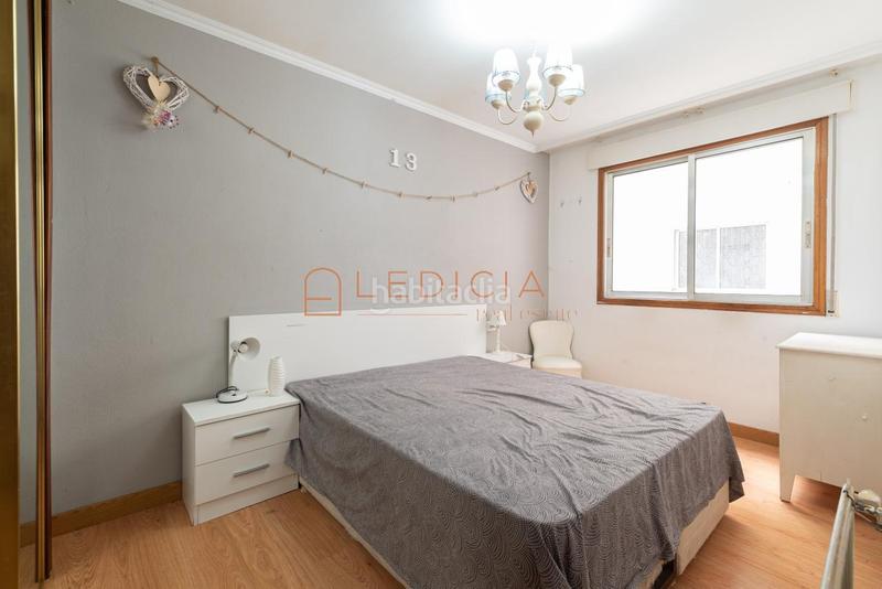 Foto a0c12de7-cf35-4fdf-9b34-8bb823c66218. Pis amb calefacció aparcament a Centro - Areal Vigo