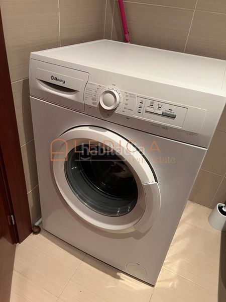 Foto a2e680a1-f93f-440d-a712-0daf55fecf13. Estudi amb calefacció a Casco Vello Vigo