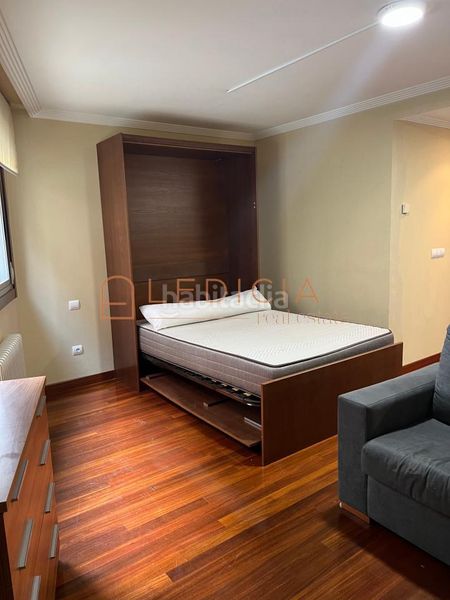 Foto f350b1eb-ebad-4af0-bb74-4ead09f2f00f. Estudi amb calefacció a Casco Vello Vigo