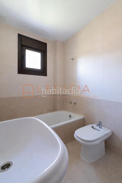 Foto 9aa6e4d6-731d-477b-96d4-82b0dcc28348. Chalet in lugar eidos de abaixo 16 parcela 2 in Tomiño