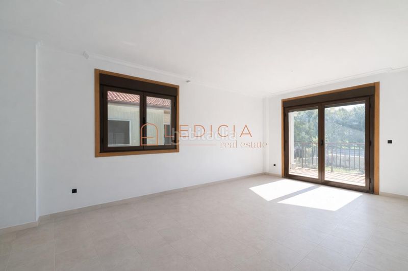 Foto cb844ea5-e011-4dfe-a582-13ea525ff9db. Chalet in lugar eidos de abaixo 16 parcela 2 in Tomiño