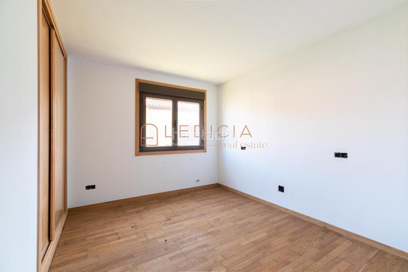 Foto 89ab25fc-a456-4d45-a1f8-9e831ace85a2. Chalet en Tomiño