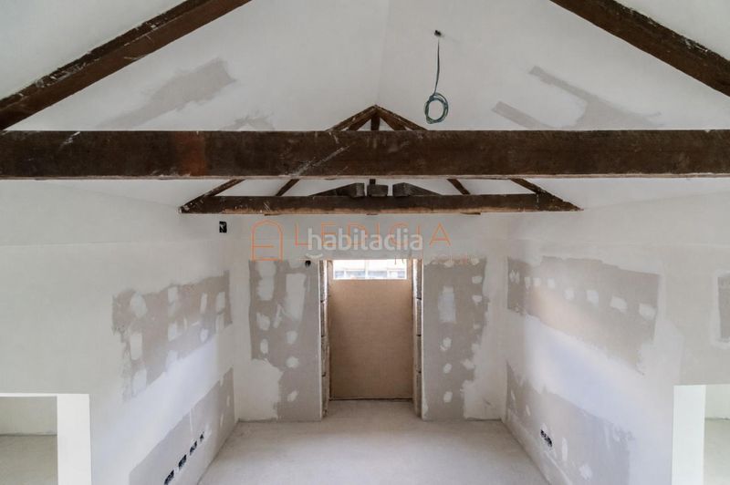 Foto 66337d71-315c-456b-bb25-b8ead0e13dcd. Penthouse with heating parking in Centro - Areal Vigo