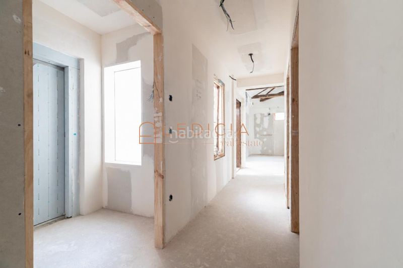 Foto a508c471-0644-4385-b3b9-1cd88e33f561. Penthouse with heating parking in Centro - Areal Vigo