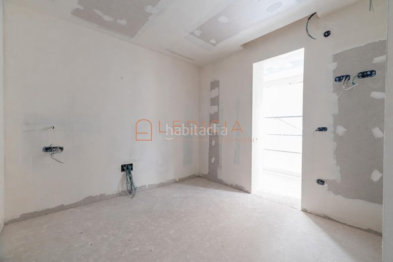 Foto d0624ad1-e4c5-4c2a-b59c-1dd33781c460. Penthouse with heating parking in Centro - Areal Vigo
