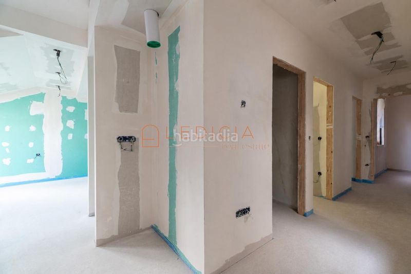 Foto da20f80e-5fa3-436b-a384-dd9a930b63d2. Penthouse with heating parking in Centro - Areal Vigo