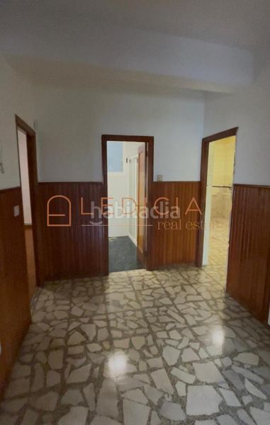 Foto a7de2b8e-b666-45ee-9b6a-387343745392. Piso en Moaña