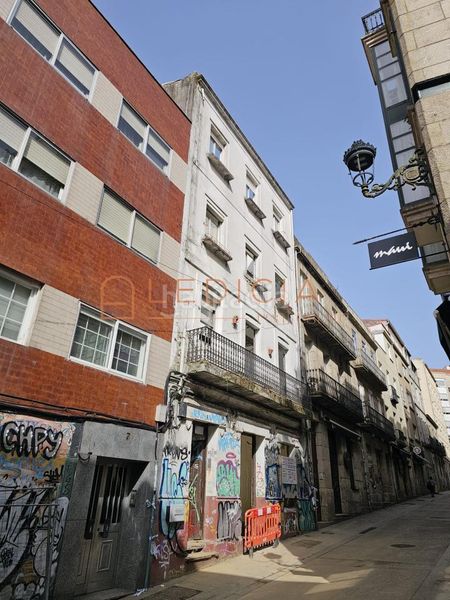 Foto bb730d1c-ce54-4169-8009-7c70389d93eb. Edificio in irmandiños 9 in Centro - Areal Vigo