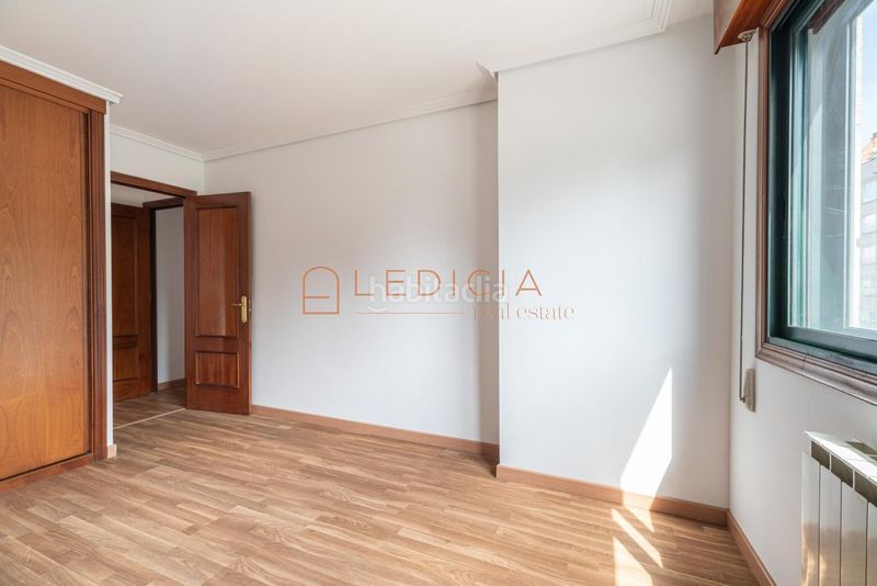 Foto ea82e6ba-ec13-4261-9890-7bca230fc551. Pis amb calefacció aparcament a travesía de Vigo - san xoán Vigo