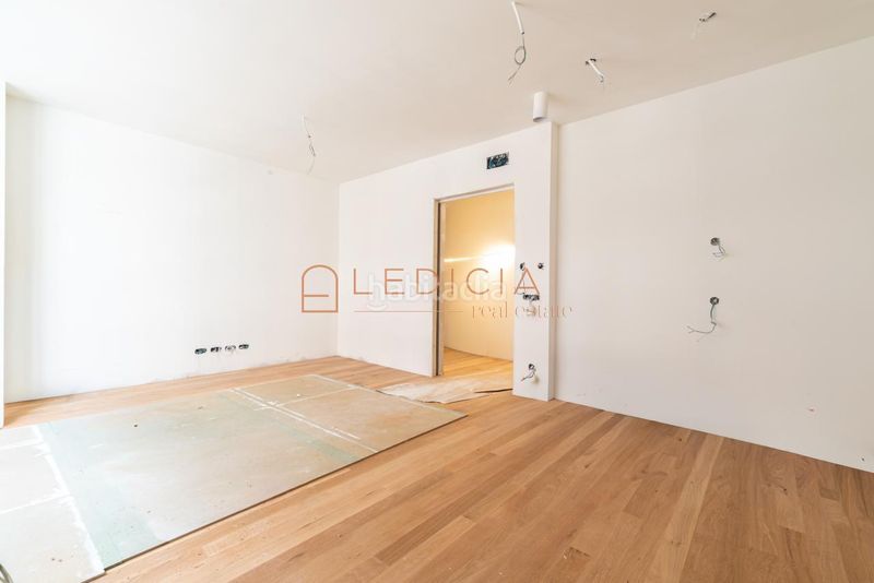 Foto 0d389798-0cbf-4c58-bf38-8652268a6ec3. Flat with heating parking in Centro - Areal Vigo
