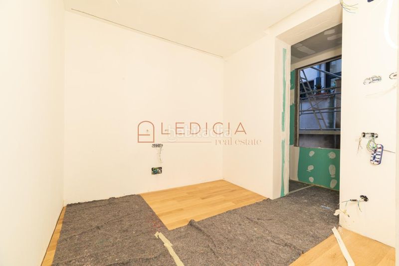 Foto 2f28f8de-9d2c-4766-8b10-1e48cb7f06d7. Flat with heating parking in Centro - Areal Vigo