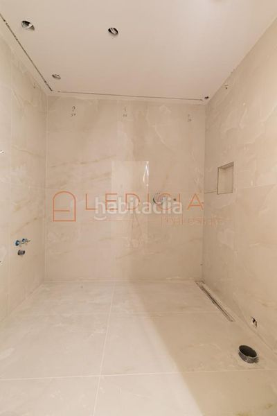 Foto 58c5c2bb-c3ec-48e9-ae4e-212e5b65646d. Flat with heating parking in Centro - Areal Vigo