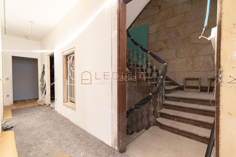 Foto 660f8bbb-dc67-47cd-8a72-352019956e38. Flat with heating parking in Centro - Areal Vigo
