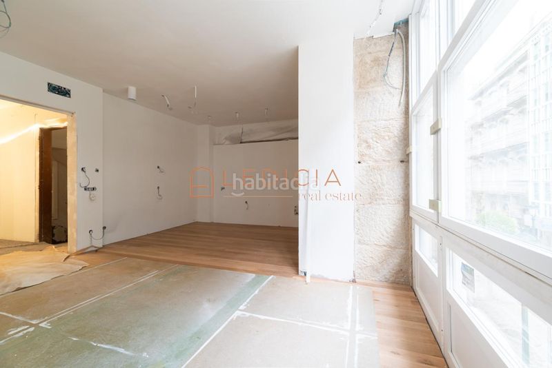 Foto c25927df-ff90-41f3-8c5b-2b86f262886a. Flat with heating parking in Centro - Areal Vigo
