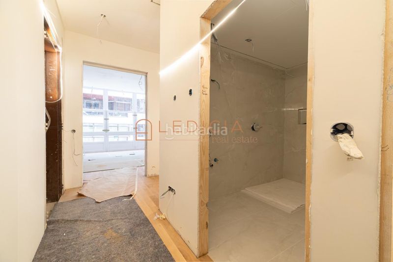 Foto e1e1f05c-8c72-483b-b903-440f002c4c88. Flat with heating parking in Centro - Areal Vigo