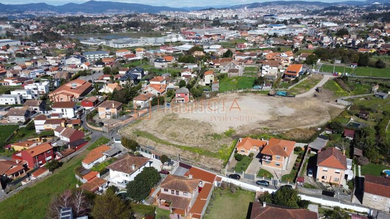 Foto c4d601e3-b343-46e5-b525-ad300d8b69cd. Terreny residencial a Coruxo - Oia - Saiáns Vigo