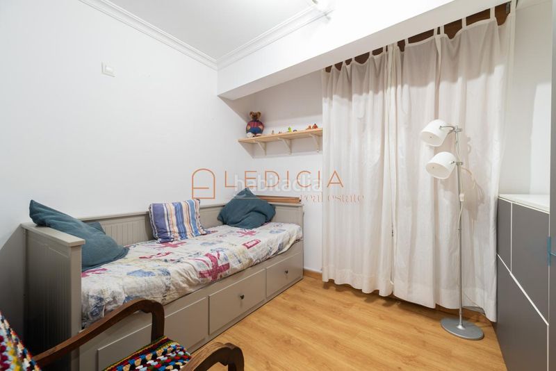 Foto 6def1f5a-3a61-4040-b274-114d1ae293c5. Pis a joaquín loriga 24 a Plaza España - Corte Inglés Vigo