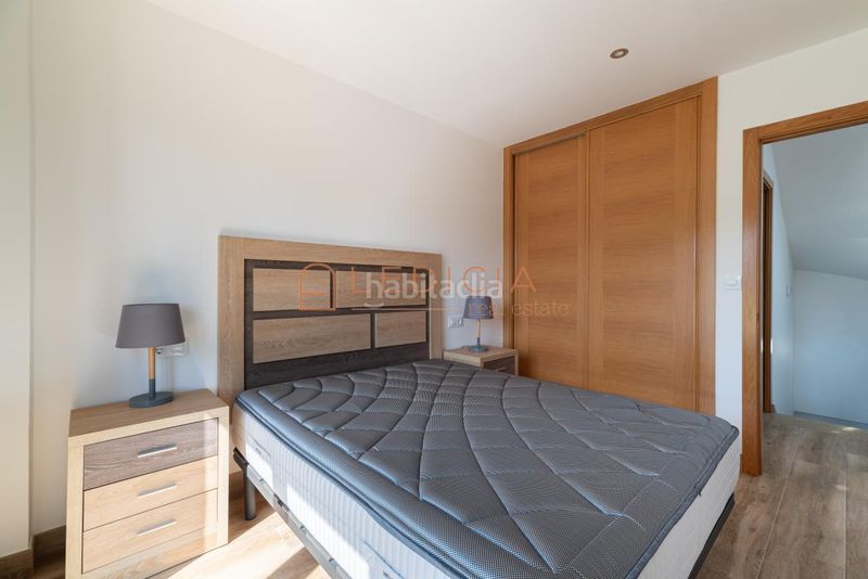 Foto bc360aa2-0f74-43b4-93d5-2bb8a62b674f. Casa amb calefacció aparcament piscina a Moaña