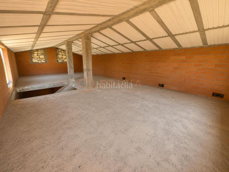 Foto 183301d2-132a-4b12-b22b-da3c9c206ccc. Casa a camiño da igrexa 5 a Nigrán centro Nigrán