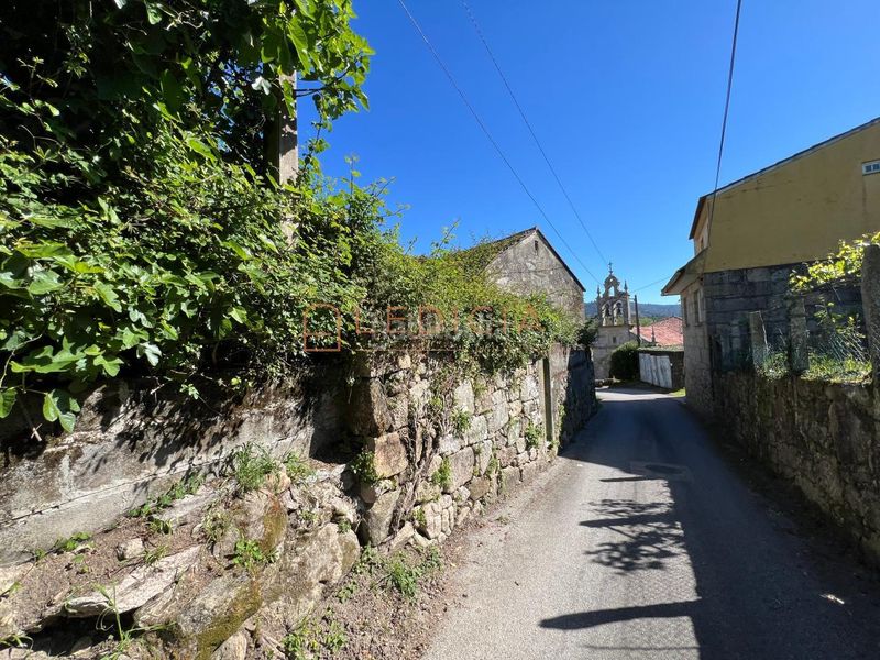 Foto 9d8eed8c-db6b-4f0c-895b-6929d8555352. Casa a camiño da igrexa 5 a Nigrán centro Nigrán