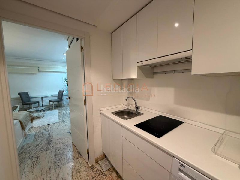 Foto a76b97ea-4226-4526-a648-21d69e2bf939. Location studio avec chauffage dans Casco Vello Vigo