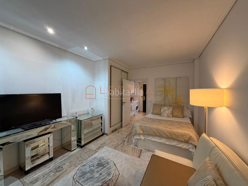 Foto ed9e7d91-f92f-454e-9ead-25e30607ece7. Location studio avec chauffage dans Casco Vello Vigo