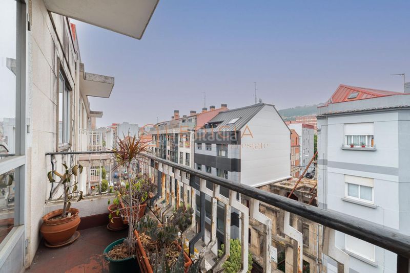 Foto 5a7aaf1c-3bed-4d6f-b73b-c98ec5b82f86. Piso en Teis Vigo