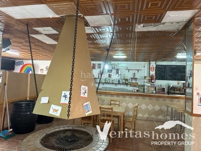 Foto 9879bac4-8003-40d3-ab19-2481f2d53809. Local comercial a Gallardos (Los)