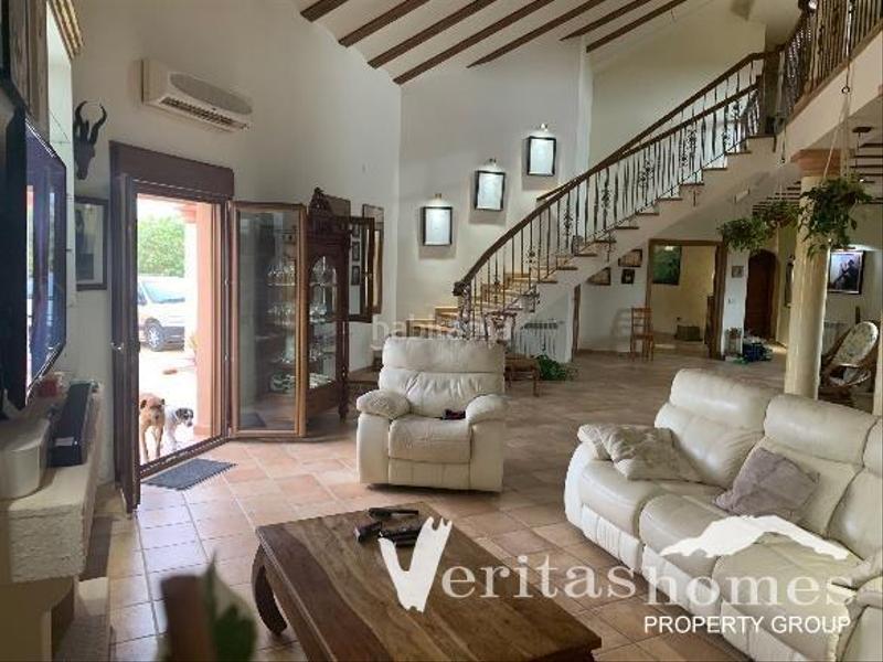 Foto e5edd58b-cac9-4639-9b38-ed2a08c3dee4. Maison dans Vera ciudad Vera