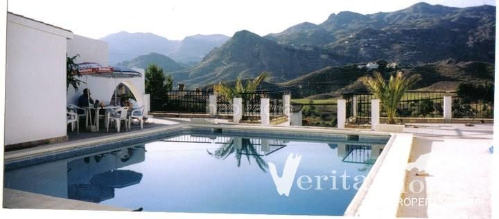 Foto d23a0462-0924-41da-bf47-da353559db4c. Casa a Turre