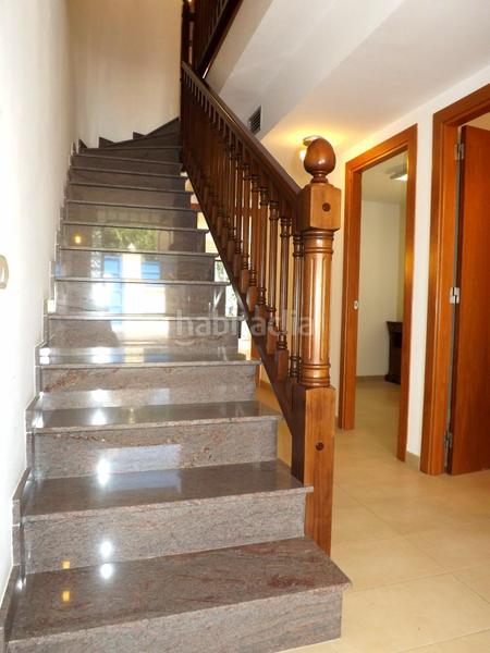 Foto 67e7f3eb-3c6e-4859-8bab-f0e6b9512cfc. Casa adossada amb calefacció aparcament a Segur de Calafell nucli urbà Segur de Calafell