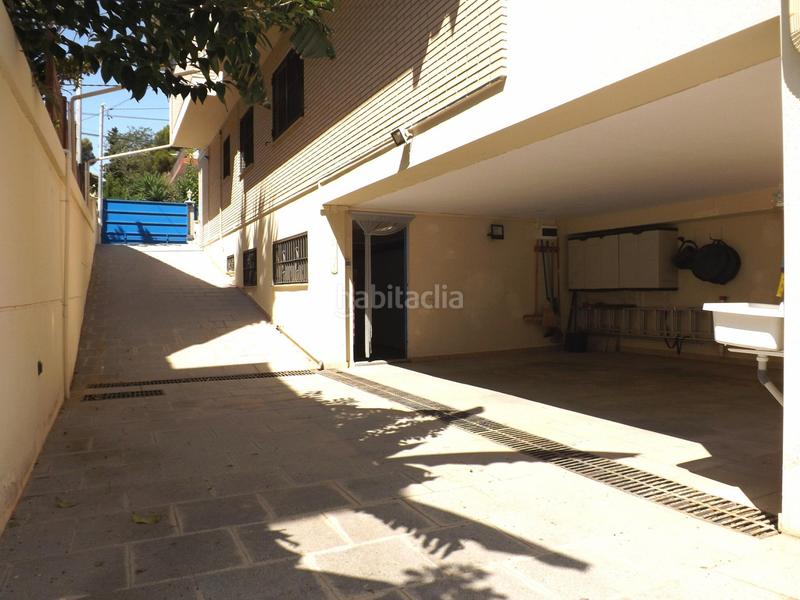 Foto dafceb91-81b0-497d-bc42-7eee1cfec63e. Casa adossada amb calefacció aparcament a Segur de Calafell nucli urbà Segur de Calafell