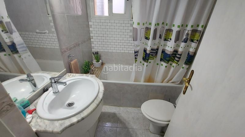 Foto f0dba379-58cf-4f86-badc-ca17a3bd5e20. Ático estupendo ático con una gran terraza en el centro de el vendrell en Vendrell (El)