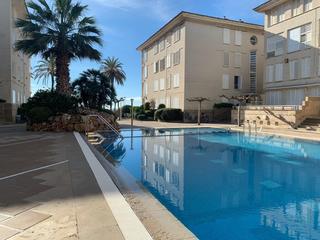 Pis  Calle carrer de ran de mar. Exclusiva vivienda en primera línea de mar
