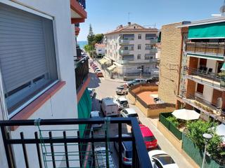 Pis  Calle carrerada d´en ralet. Vive en el corazón de calafell con todas las comodidades!