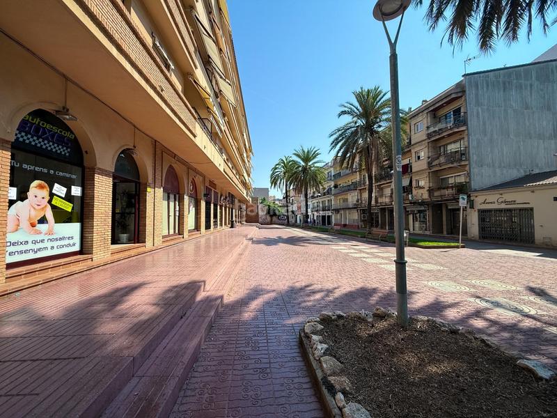 Foto 4e5ca08f-f1e4-472d-868f-e3b15185f8cc. Piso en mossen jaume soler 23 piso de 3 habitaciones con terraza y piscina a 100 m del mar platja en Calafell