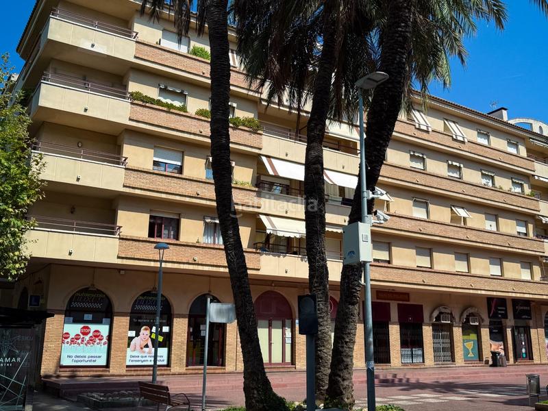 Foto 80ab414b-2657-4c2e-b114-fcdae451ebaf. Piso en mossen jaume soler 23 piso de 3 habitaciones con terraza y piscina a 100 m del mar platja en Calafell