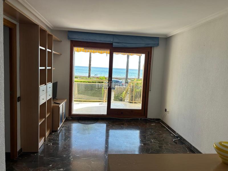 Foto e0047f70-0441-4abd-bd18-114f2754665d. Ground floor with parking pool in L´Estany Calafell
