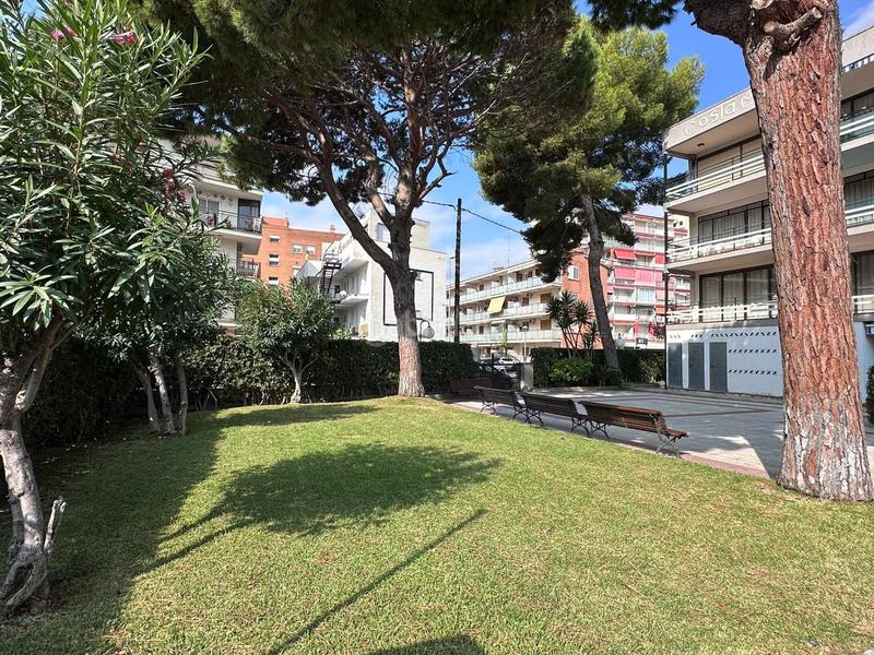 Foto 33c471b8-8f30-4972-b34c-f6021dca52da. Piso  playa con zona comunitaria y piscina en Cunit